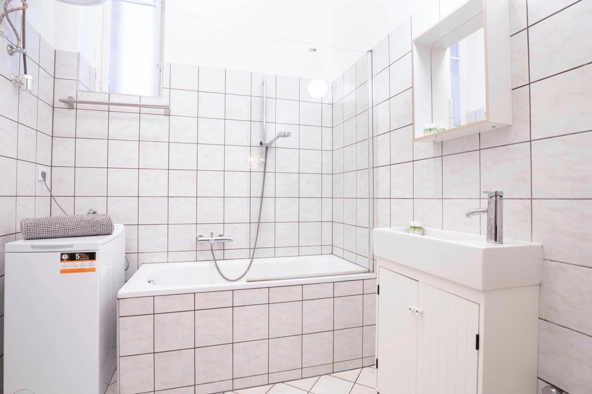 Super Comfort Apartment With 3 Rooms Next To Opera Budapest Exterior foto